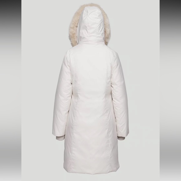 Aritzia - Babaton, St. Moritz Parka - Picture 13 of 15